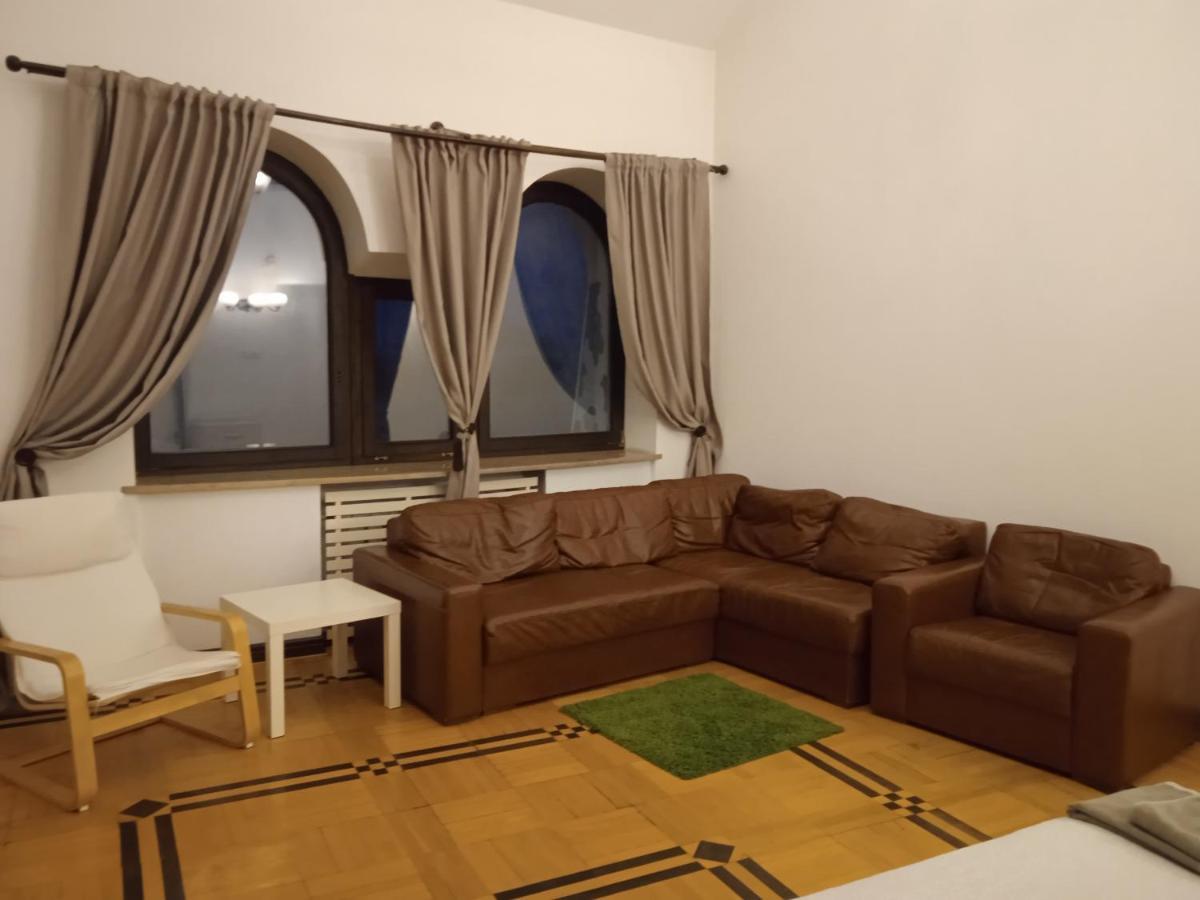 Wood Stara Ochota Homestay