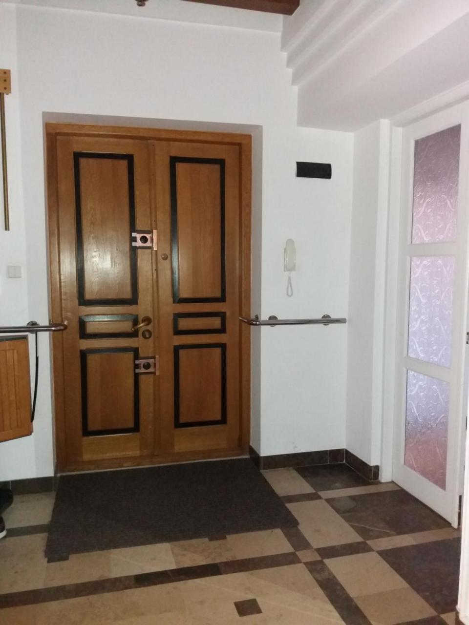 Wood Stara Ochota Homestay